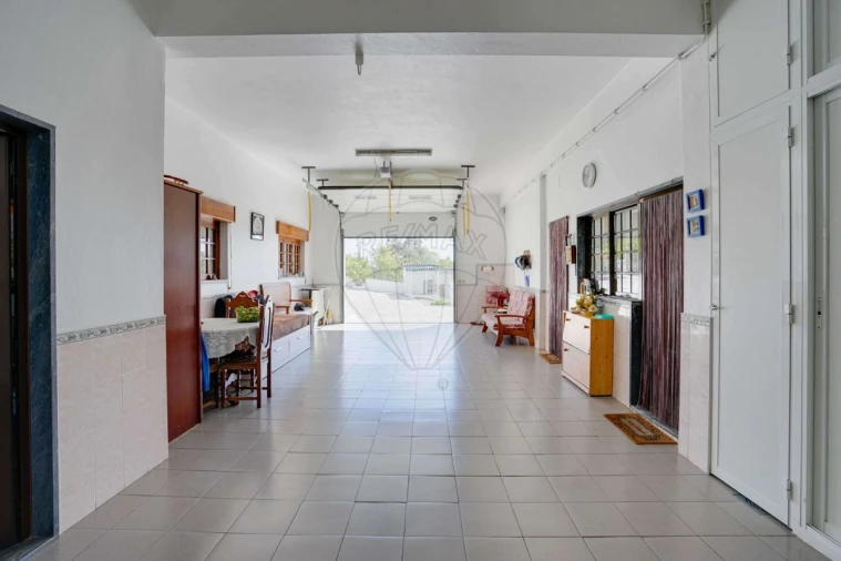 Moradia T5 para Venda em Santiago dos Velhos Foto 47