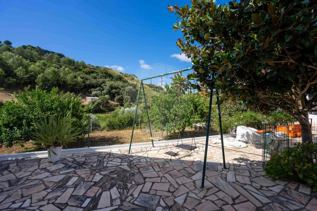 Moradia T5 para Venda em Santiago dos Velhos Foto 49