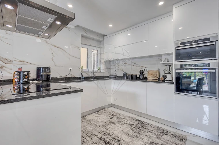 Moradia T4 para Venda em Perafita, Lavra e Santa Cruz do Bispo Foto 16