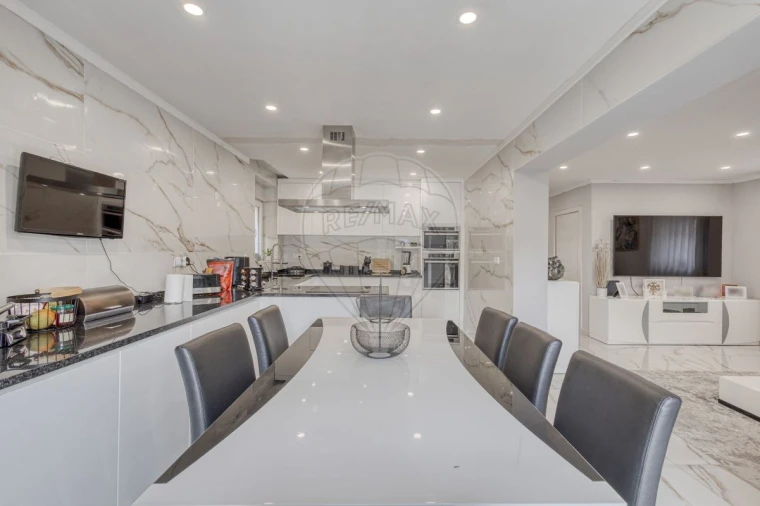 Moradia T4 para Venda em Perafita, Lavra e Santa Cruz do Bispo Foto 18