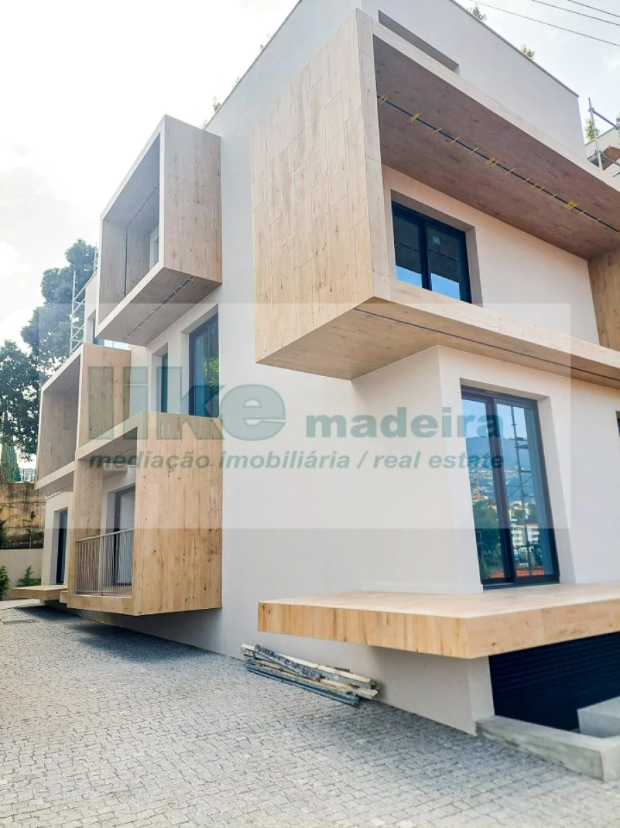 Apartamento T3 para Venda em São Martinho Foto 12