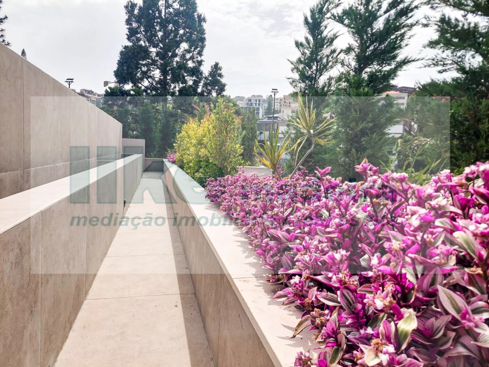 Apartamento T3 para Venda em São Martinho Foto 19