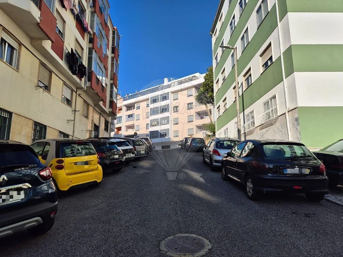 Garagem para Venda em Agualva e Mira-Sintra Foto 4