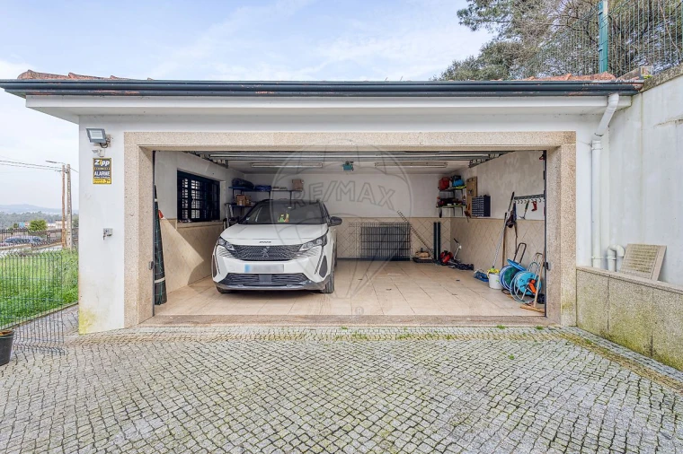 Moradia T3 para Venda em Bougado (São Martinho e Santiago) Foto 6