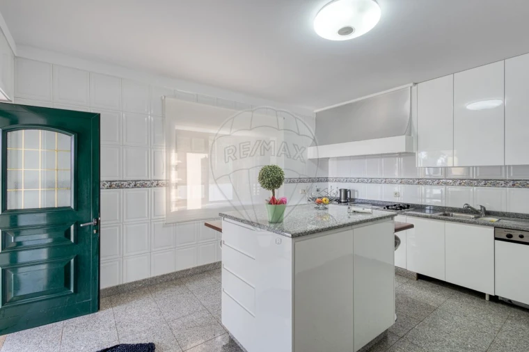 Moradia T3 para Venda em Bougado (São Martinho e Santiago) Foto 41