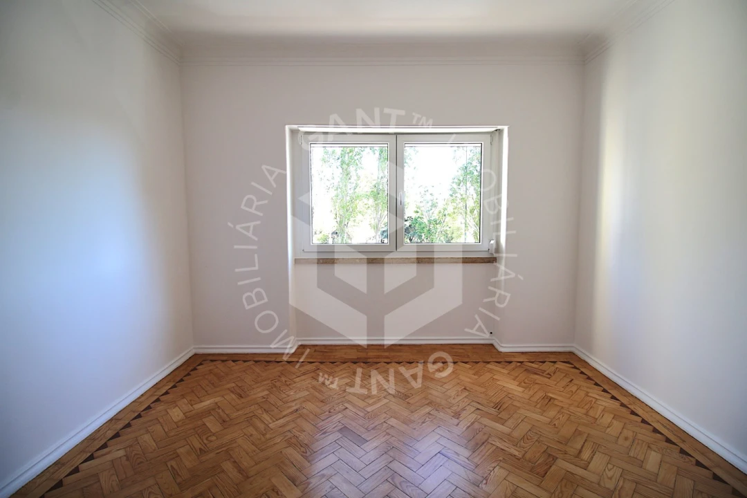 Apartamento T2 para Arrendamento em Oeiras e São Julião da Barra, Paço de Arcos e Caxias Foto 13