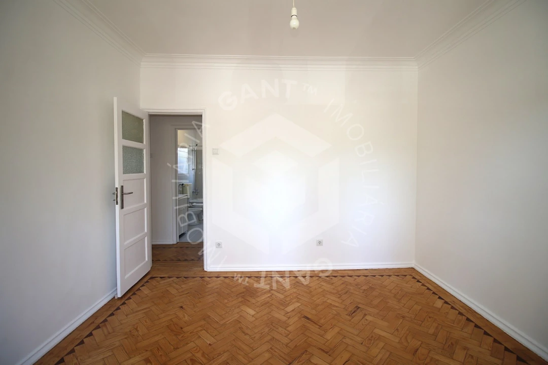 Apartamento T2 para Arrendamento em Oeiras e São Julião da Barra, Paço de Arcos e Caxias Foto 15