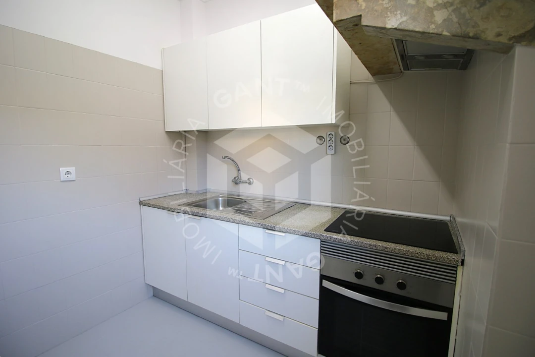 Apartamento T2 para Arrendamento em Oeiras e São Julião da Barra, Paço de Arcos e Caxias Foto 19