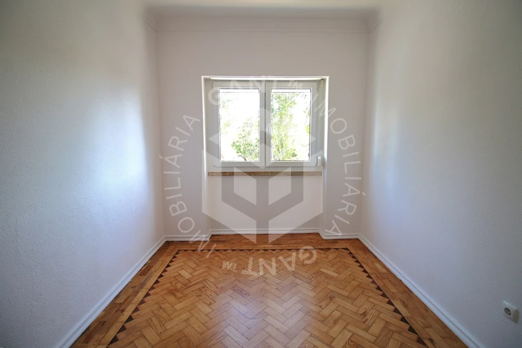 Apartamento T2 para Arrendamento em Oeiras e São Julião da Barra, Paço de Arcos e Caxias Foto 5