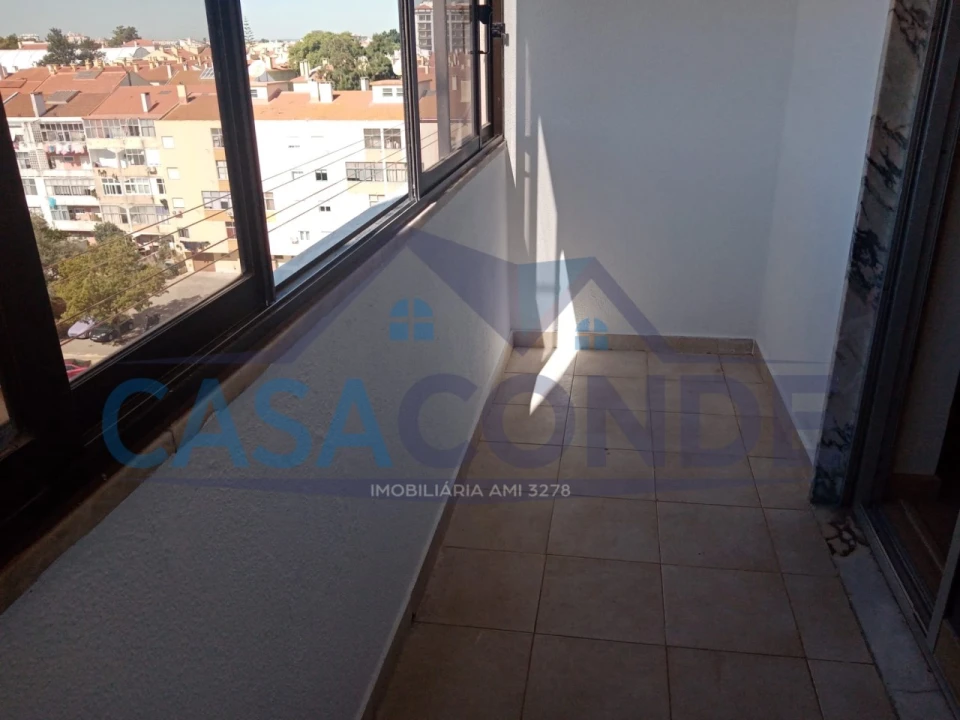 Apartamento T2 para Venda em Seixal, Arrentela e Aldeia de Paio Pires Foto 5