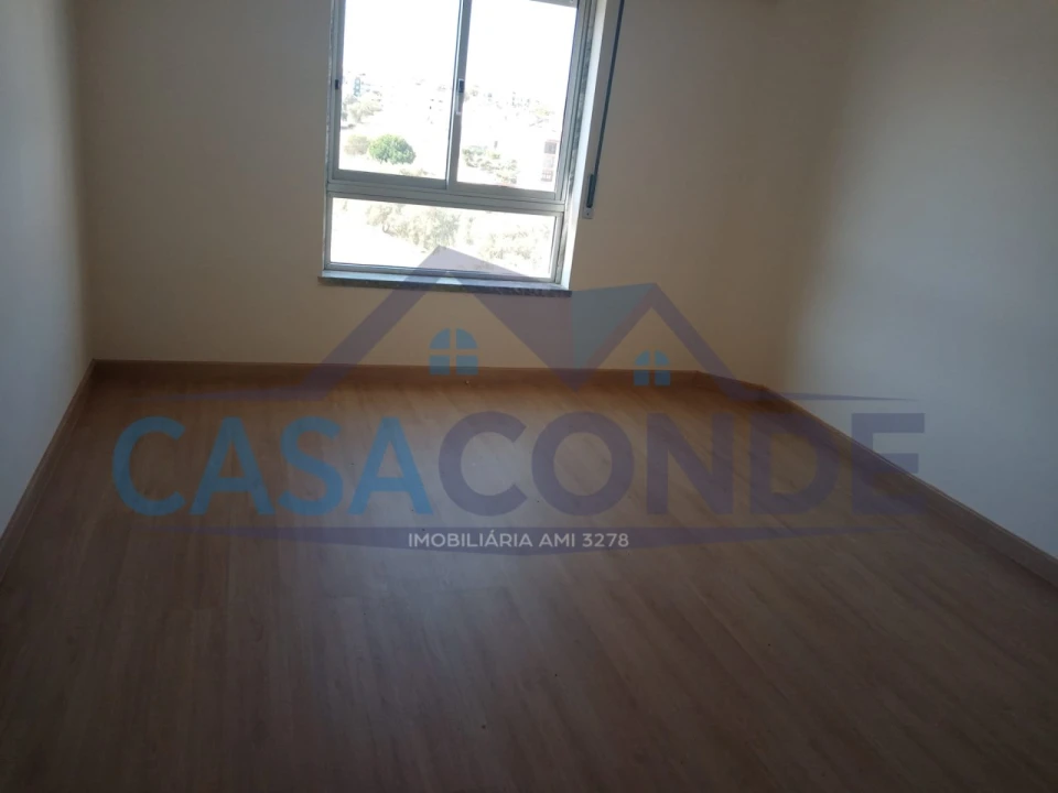 Apartamento T2 para Venda em Seixal, Arrentela e Aldeia de Paio Pires Foto 8