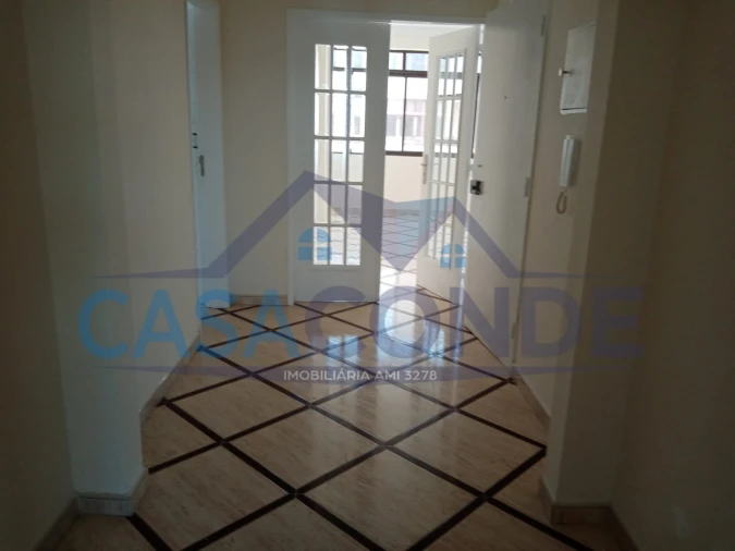 Apartamento T2 para Venda em Seixal, Arrentela e Aldeia de Paio Pires Foto 3