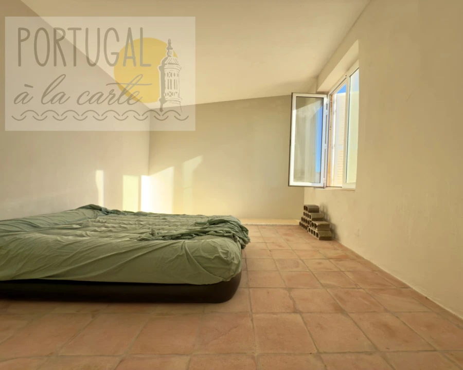 Moradia T3 para Venda em Santa Barbara de Nexe Foto 35