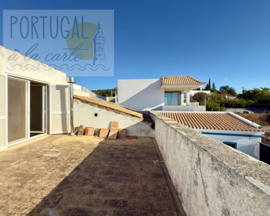 Moradia T3 para Venda em Santa Barbara de Nexe Foto 41