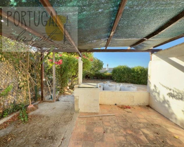 Moradia T3 para Venda em Santa Barbara de Nexe Foto 13