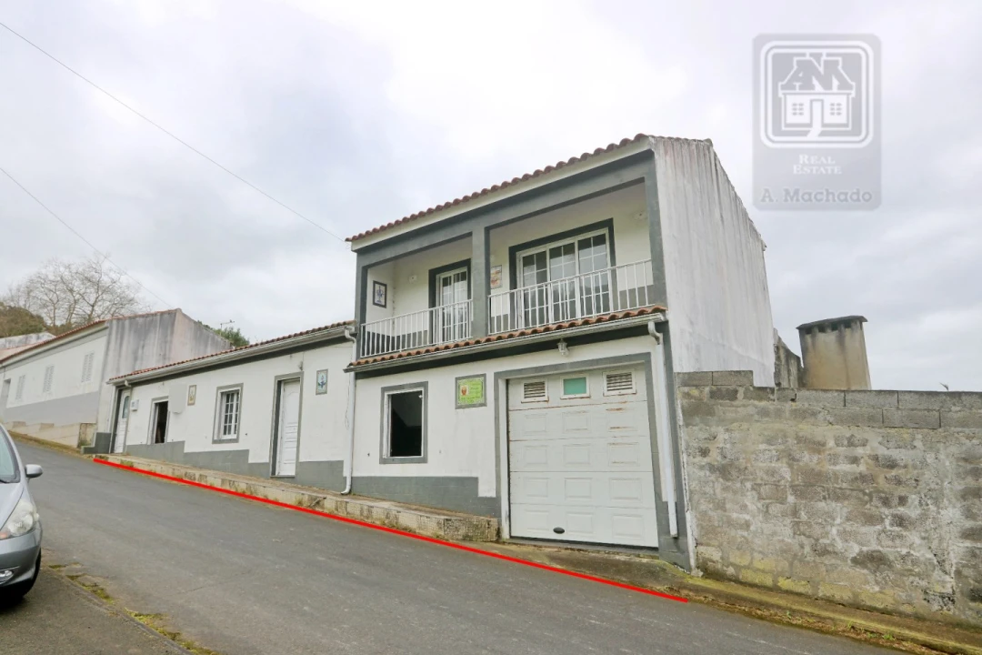 Moradia T2 para Venda em Maia Foto 1