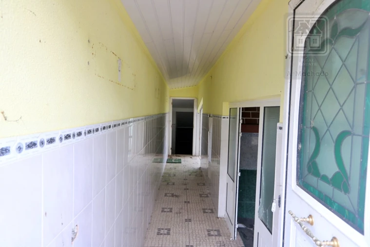 Moradia T2 para Venda em Maia Foto 6