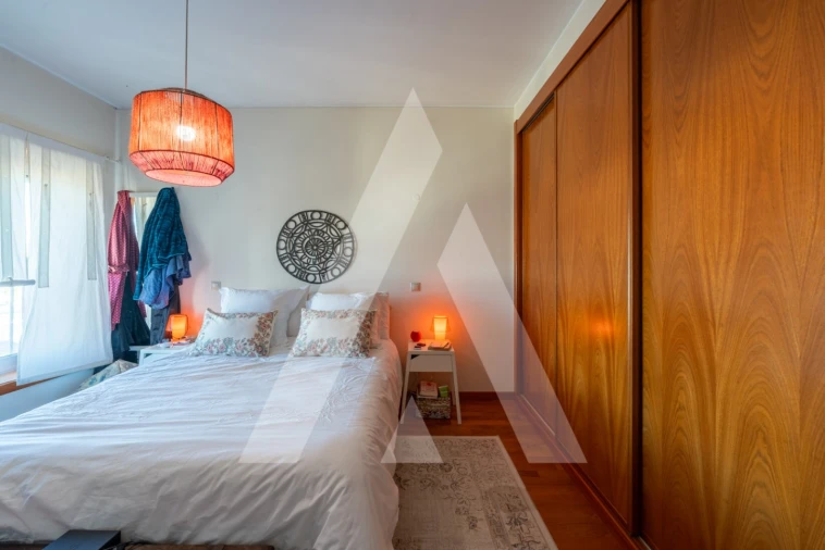 Apartamento T3 para Venda em Carnide Foto 10