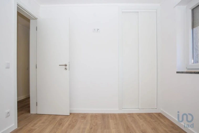 Apartamento T4 para Venda em A dos Cunhados e Maceira Foto 13