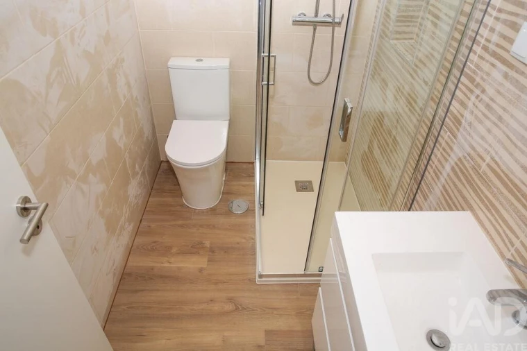 Apartamento T4 para Venda em A dos Cunhados e Maceira Foto 20