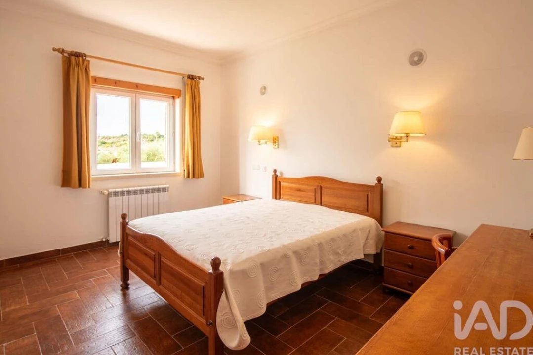 Moradia T6 para Venda em Azoia de Cima e Tremês Foto 15