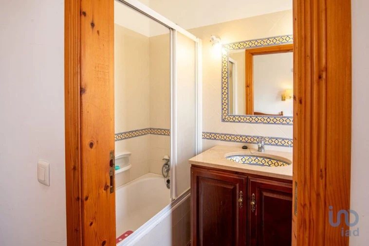 Moradia T6 para Venda em Azoia de Cima e Tremês Foto 13