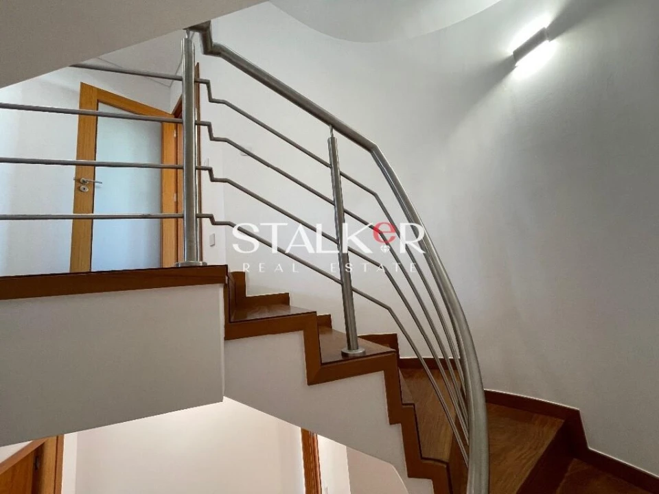 Moradia T3 para Venda em São Felix da Marinha Foto 30
