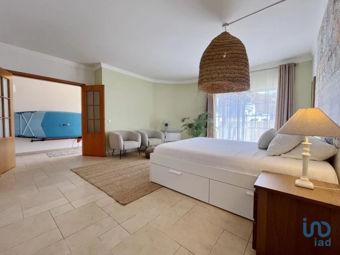 Moradia T4 para Arrendamento em Luz Foto 6