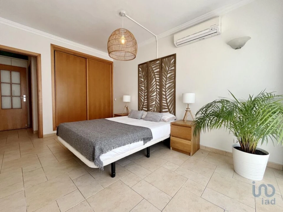 Moradia T4 para Arrendamento em Luz Foto 8