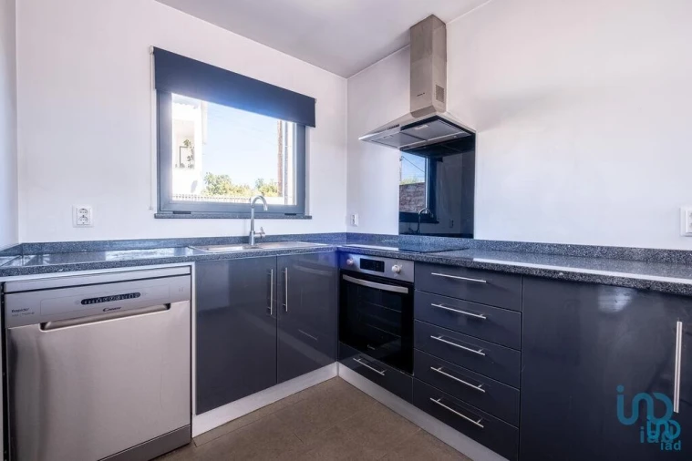 Moradia T2 para Venda em Côja e Barril de Alva Foto 9