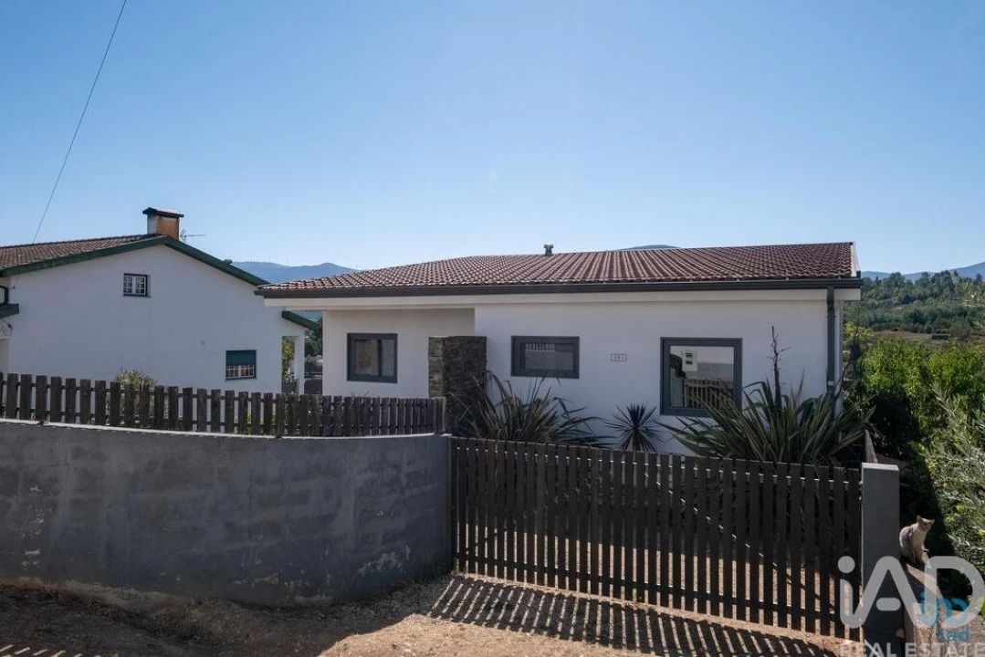 Moradia T2 para Venda em Côja e Barril de Alva Foto 18