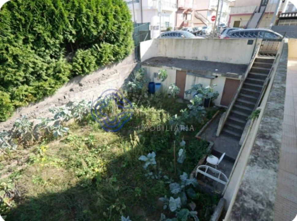 Moradia T3 para Venda em Rio Tinto Foto 3