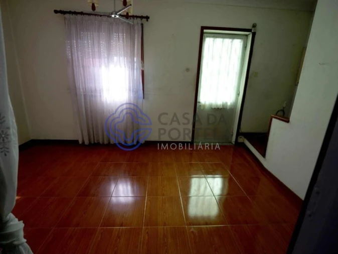 Moradia T3 para Venda em Rio Tinto Foto 4