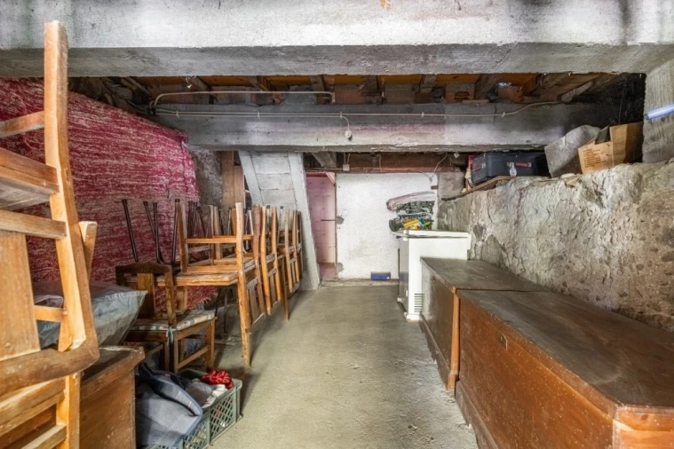 Quinta T4 para Venda em Torre e Portela Foto 19