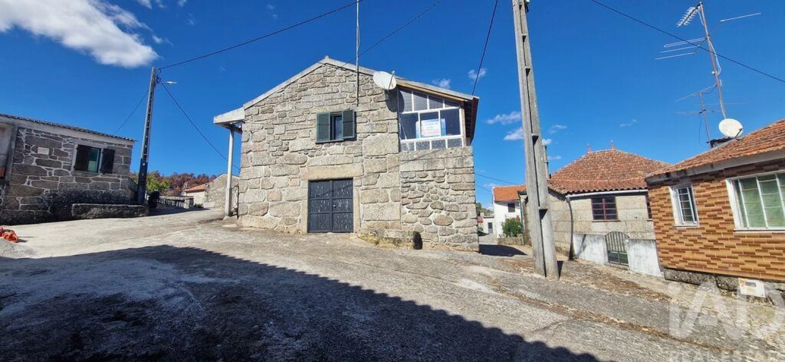 Moradia T3 para Venda em Palhais Foto 27