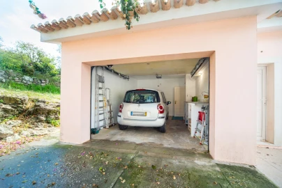 Moradia T4 para Venda em Santa Maria e São Miguel, São Martinho, São Pedro Penaferrim