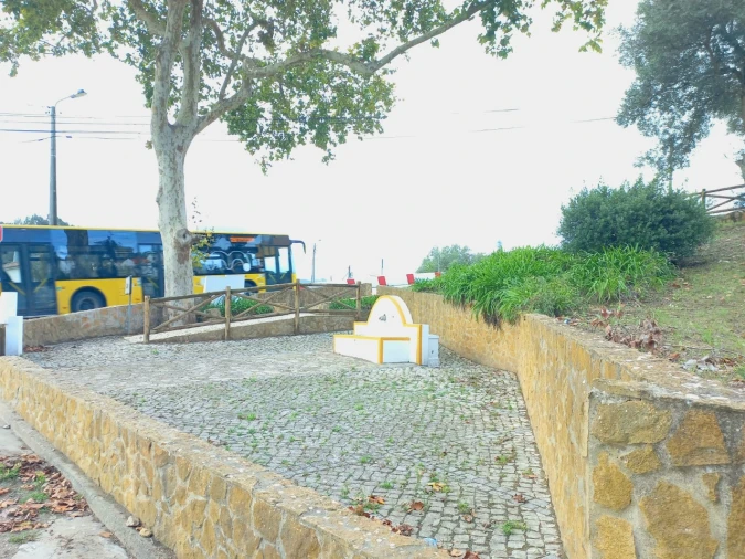 Moradia T4 para Venda em Santa Maria e São Miguel, São Martinho, São Pedro Penaferrim Foto 32