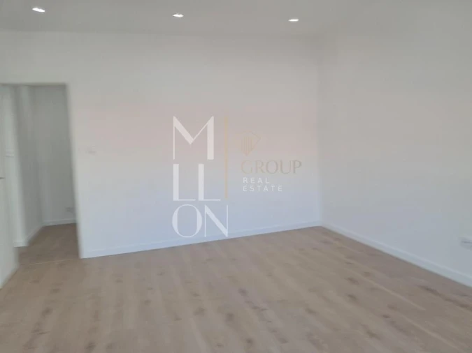 Apartamento T3 para Venda em Alfragide Foto 7