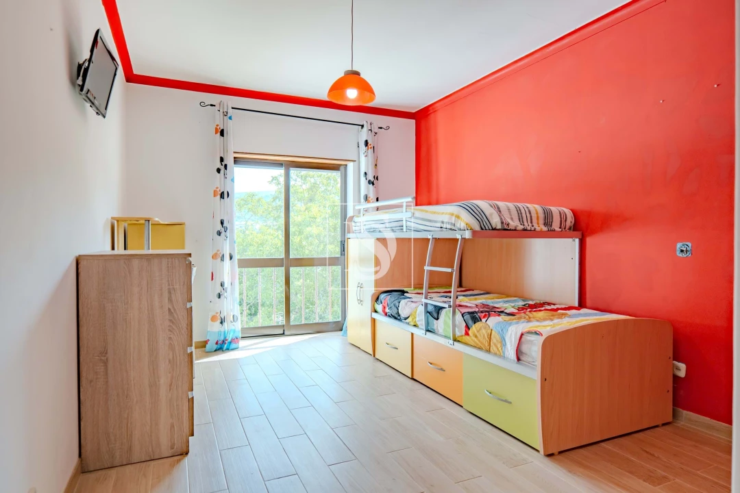 Apartamento T4 para Venda em Minde Foto 19