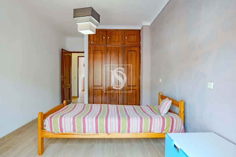 Apartamento T4 para Venda em Minde Foto 21