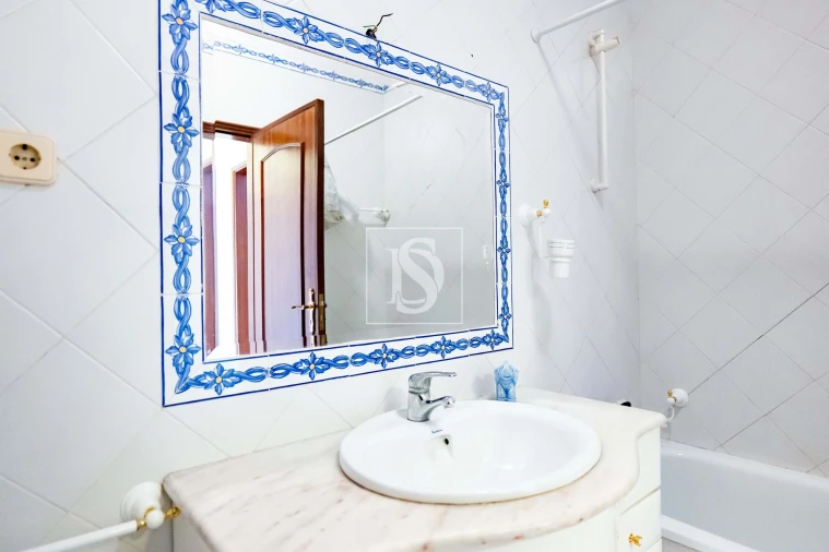 Apartamento T4 para Venda em Minde Foto 23