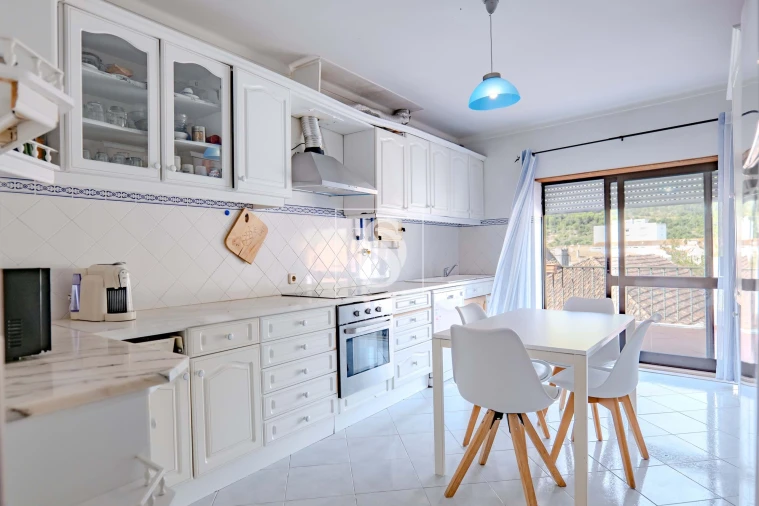 Apartamento T4 para Venda em Minde Foto 6