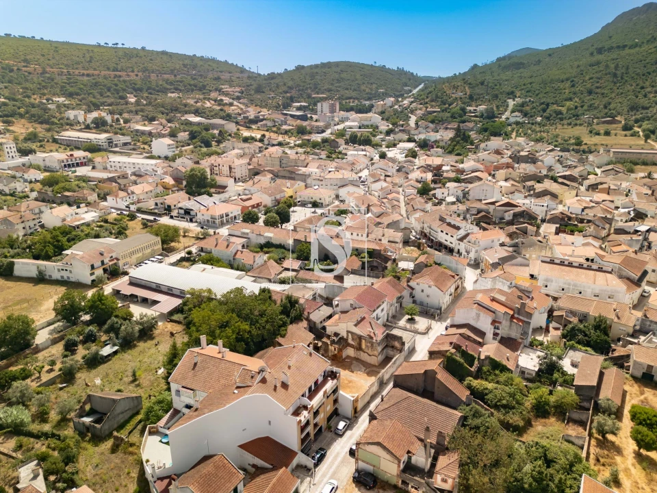 Apartamento T4 para Venda em Minde Foto 26