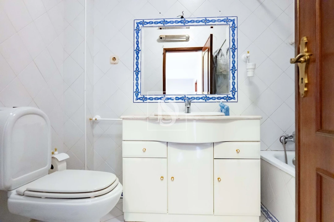 Apartamento T4 para Venda em Minde Foto 22