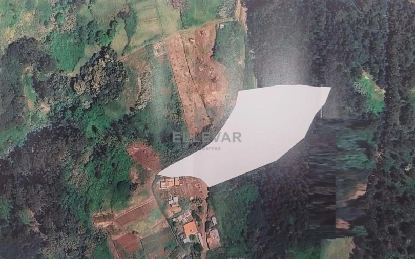 Terreno para Venda em Canhas Foto 5