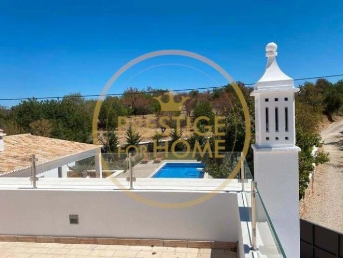 Moradia T4 para Arrendamento em Loule (São Clemente) Foto 21