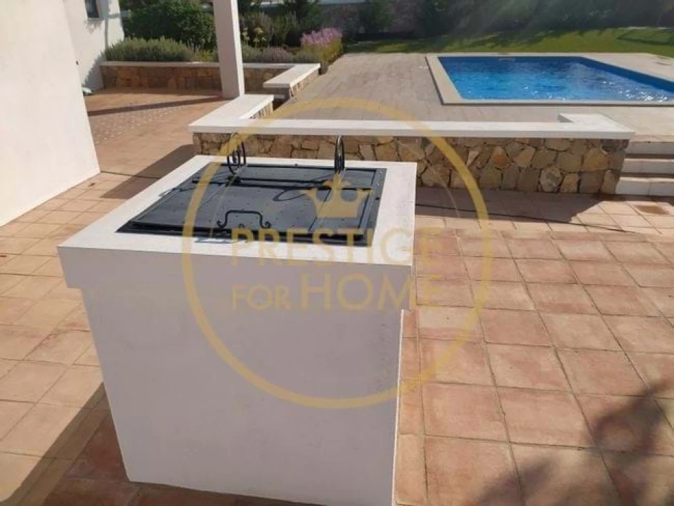 Moradia T4 para Arrendamento em Loule (São Clemente) Foto 27