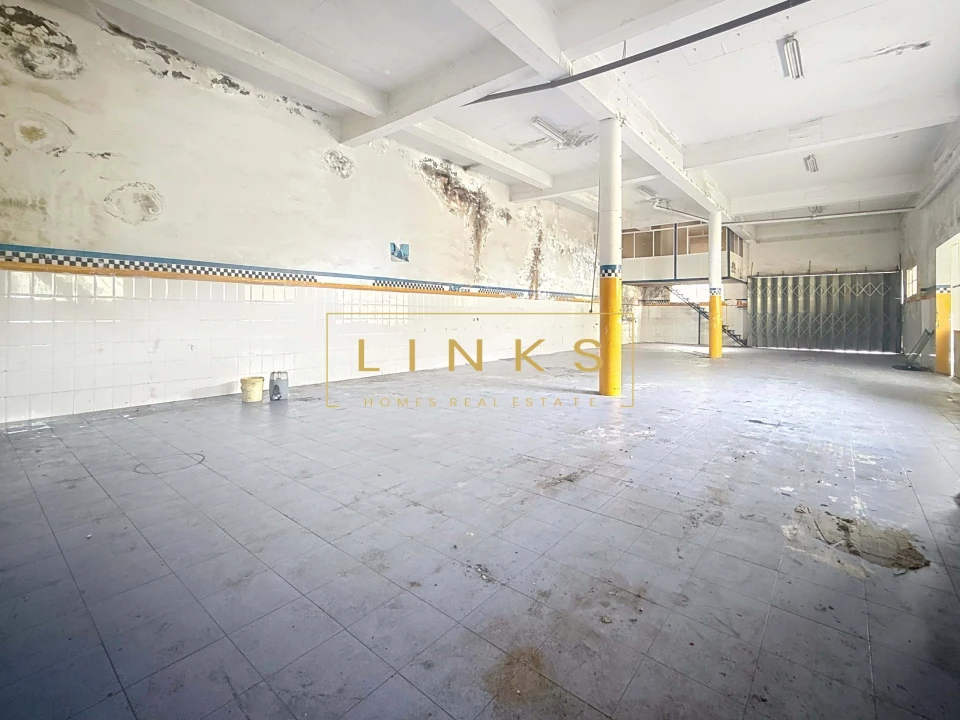 Moradia T3 para Venda em Canhas Foto 23