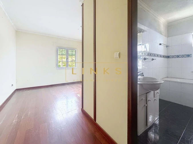 Moradia T3 para Venda em Canhas Foto 16