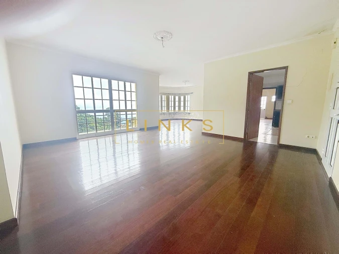 Moradia T3 para Venda em Canhas Foto 11